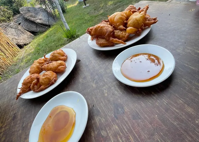 אתר קמפינג Waveside בורש